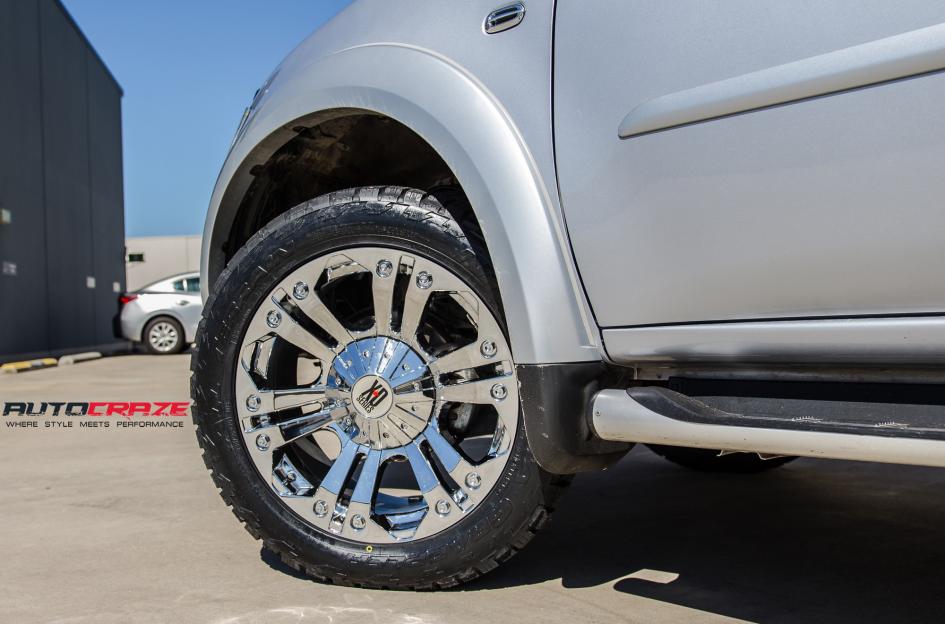 MITSUBISHI TRITON MONSTER XD CHROME